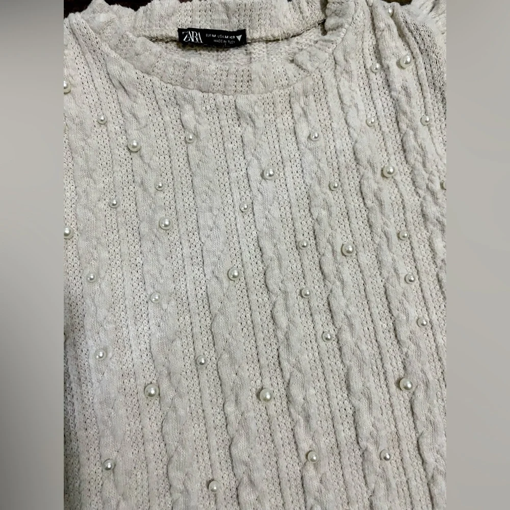 Zara Cream Puff Sleeve Top
